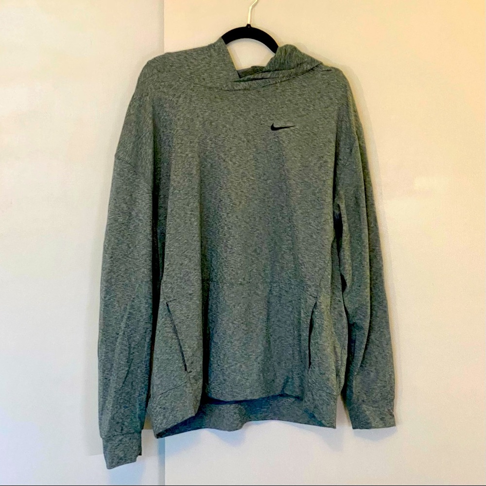 Nike Dry-Fit mens training hoodie